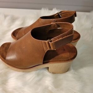 Brown Leather Women's Sandals